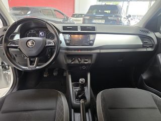 Skoda Fabia 2019 - POR 189€/MES SIN ENTRADA!!