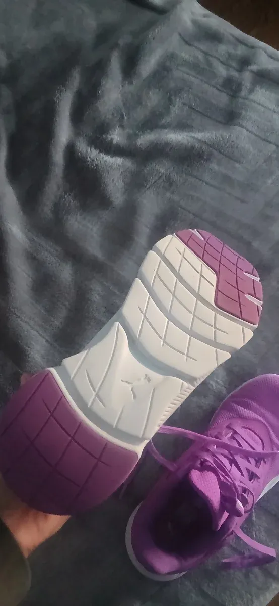 Zapatillas Puma puestas una vez solo