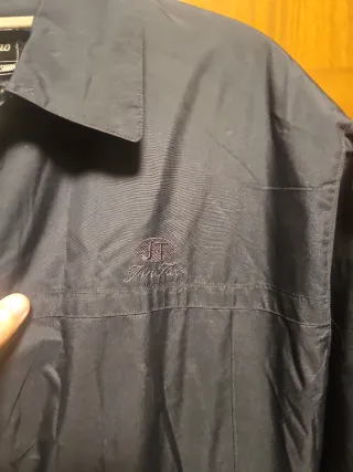 Chaqueta impermeable entretiempo azul
