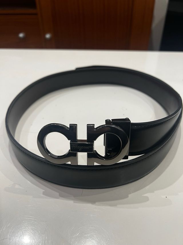 Cinturón Ferragamo Negro Hebilla Doble G 115cm