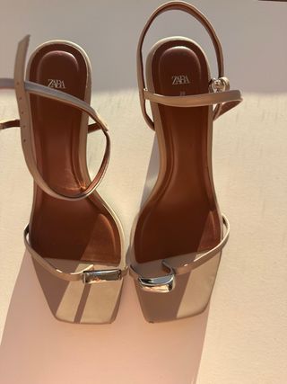 Sandalias ZARA Anillo Beige Talla 39