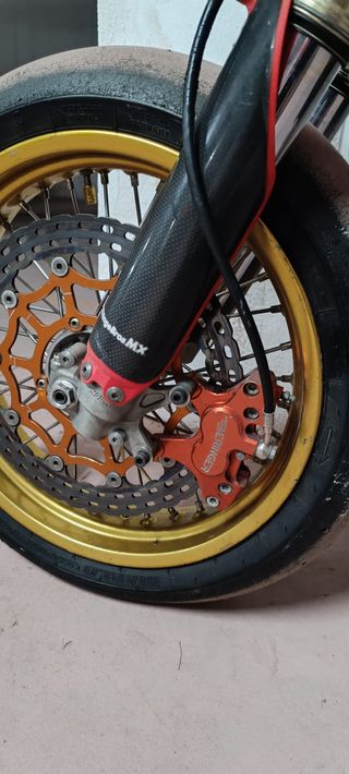 Honda CRF 450 Supermoto 2018 - excelente condición