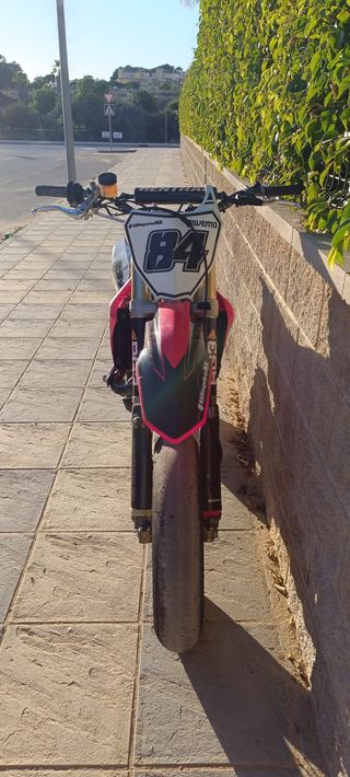 Honda CRF 450 Supermoto 2018 - excelente condición
