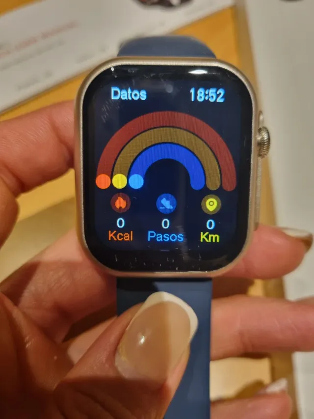 Reloj Inteligente Azul y Plateado