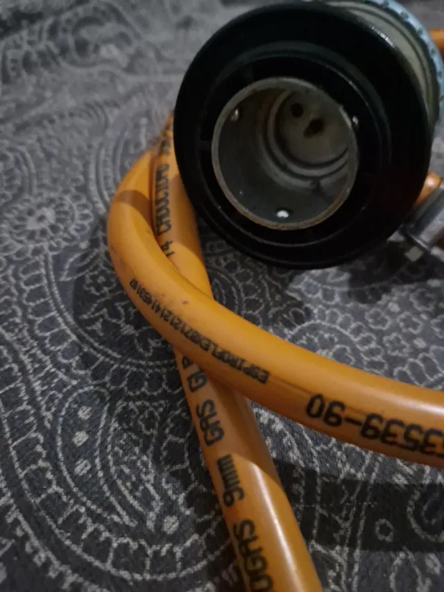 Regulador de gas MONFA con manguera