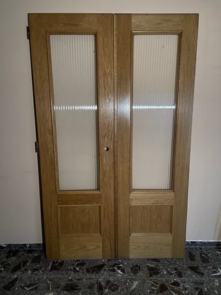 Puerta doble interior con cristal