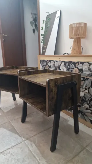 Set 2 comodini in legno