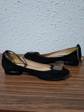 Preciosas Bailarinas negras con brillantes