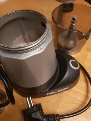 CAFETERA ELÉCTRICA PALSON.  ITALIANA DE 6 TAZAS
