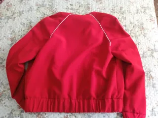 Chaqueta Bomber Roja Stradivarius