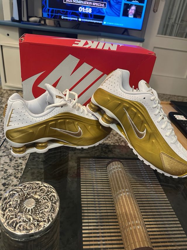 Zapatillas Nike Shox TL Oro/Blanco Talla 40