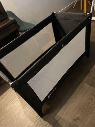 Cuna de viaje plegable