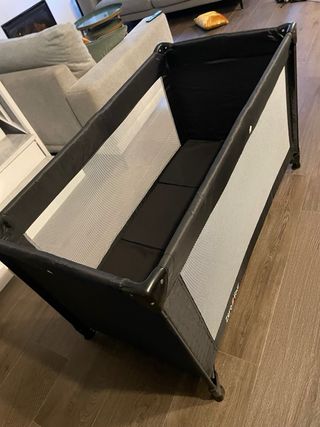 Cuna de viaje plegable