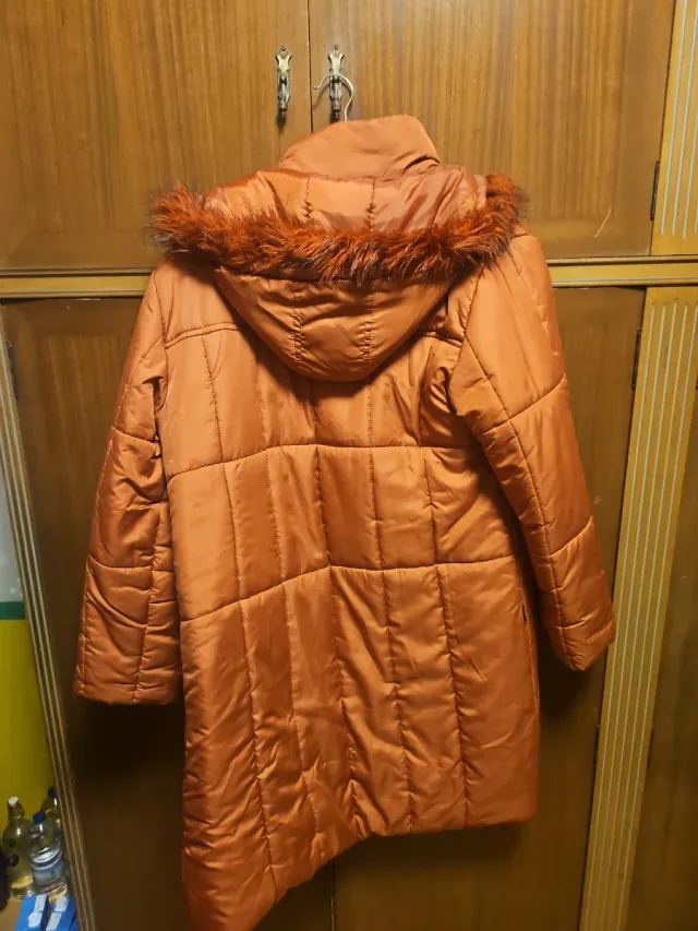 Anorak tres cuartos color teja