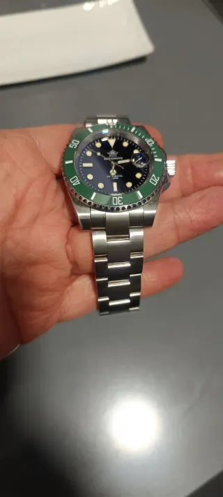 Reloj ADDIESDIVE Negro y Verde