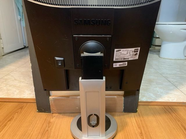 Monitor Samsung SyncMaster 913BMPLUS