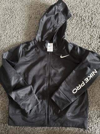 Chaqueta Nike Pro Niña Negra