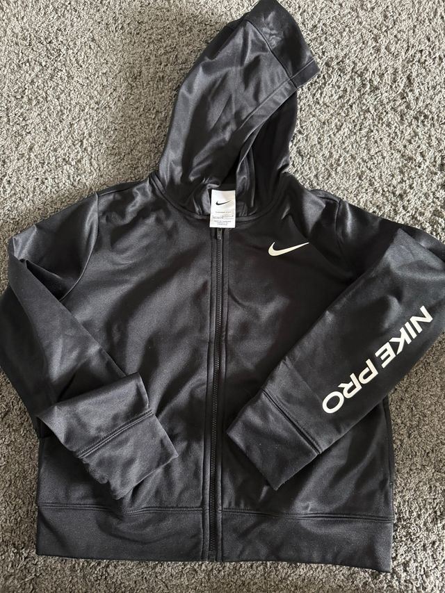 Chaqueta Nike Pro Niña Negra