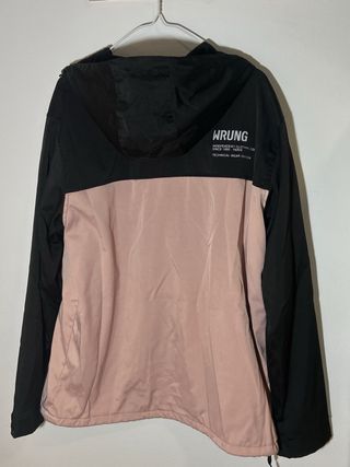 Sudadera WRUNG Negra y Rosa Invierno