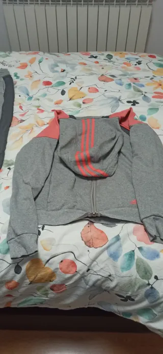 Chándal Adidas Gris y Rosa