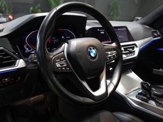 BMW SERIE 320d xDrive 2019