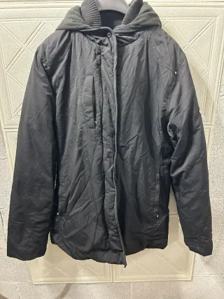 Giubbotto uomo nero con cappuccio