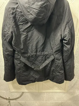 Giubbotto uomo nero con cappuccio