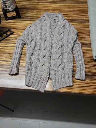 Cardigan maglia trecce grigio