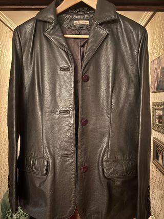 Chaqueta de cuero marrón