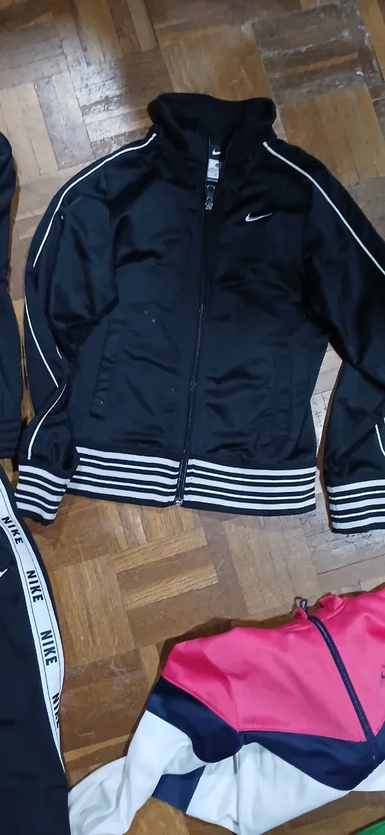 Chándal Nike Talla 8-9 Años
