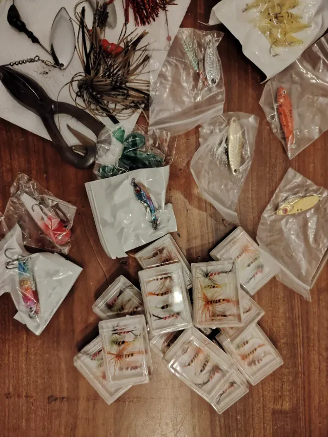 Lotto artificiali pesca mosca spinning