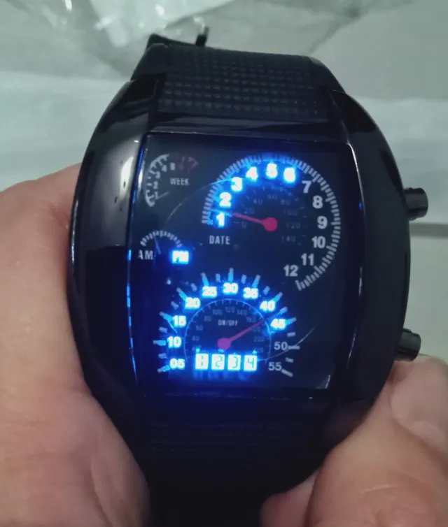 Orologio elettronico stile cruscotto da corsa