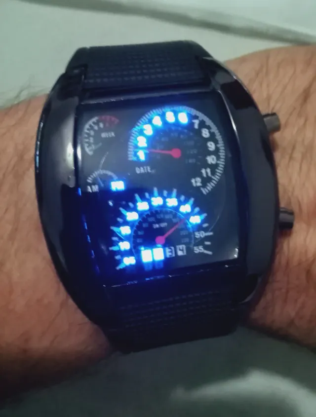 Orologio elettronico stile cruscotto da corsa