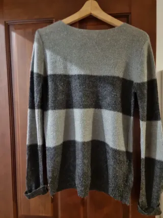 Jersey Guess rayas y encaje