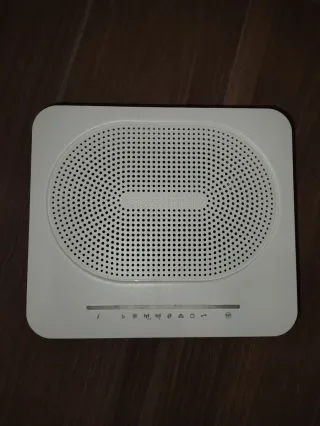 Modem ADSL con accessori