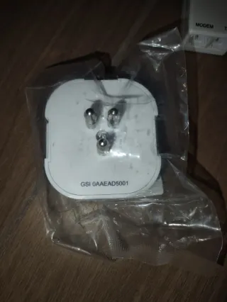 Modem ADSL con accessori