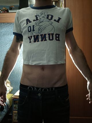 Crop top barriga Looney Tunes Lola Bunny