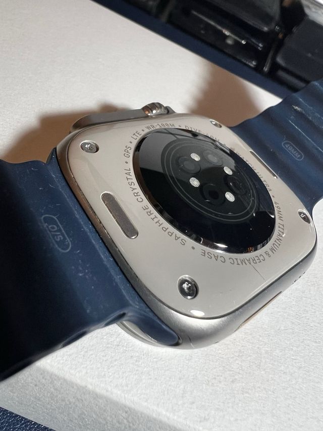 Apple Watch Ultra 2 LTE – Impecable, 96% batería