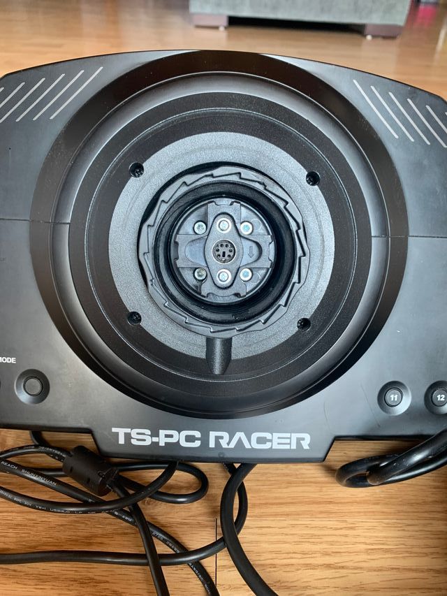 Volante de corrida Thrustmaster TS PC