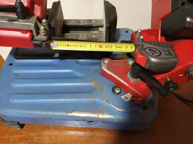 Sierra de cinta Femi 783 - 950W hoja 1335x13x0,65.