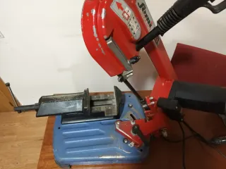 Sierra de cinta Femi 783 - 950W hoja 1335x13x0,65.