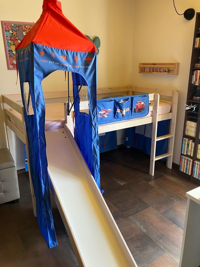 Letto rialzato Jysk con scivolo