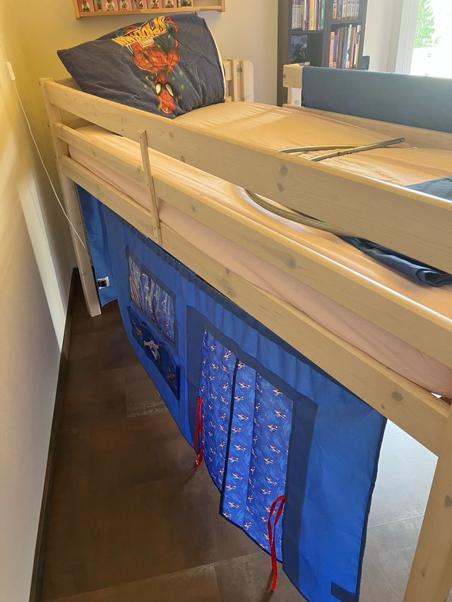 Letto rialzato Jysk con scivolo