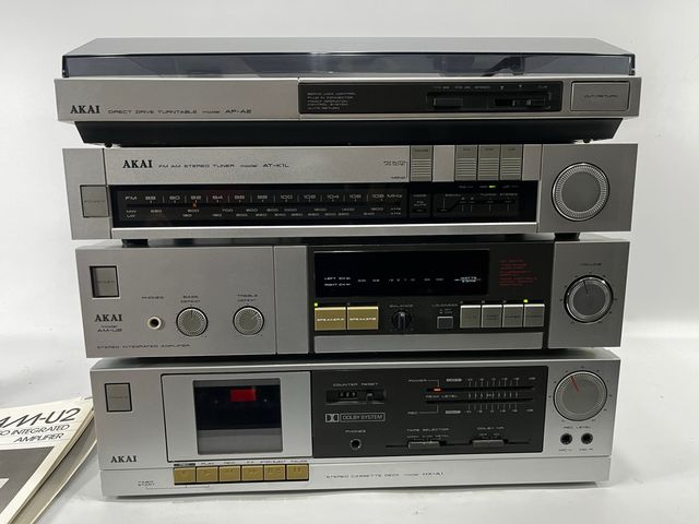 Equipo de sonido Akai AP-A2 AT-K1L AM-U2 HX-A1