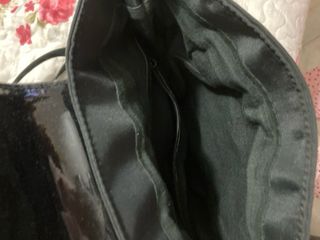 Zainetto nero con tasca zip