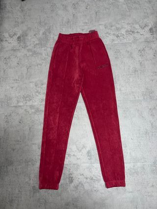 Pantalón chándal Guess rojo