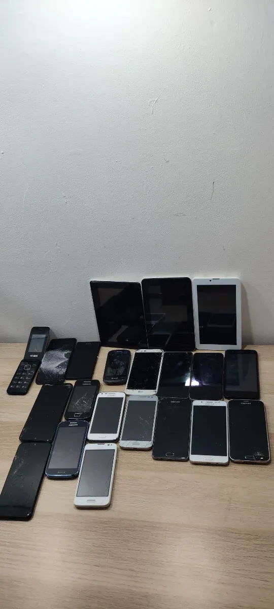 Lote teléfonos para piezas