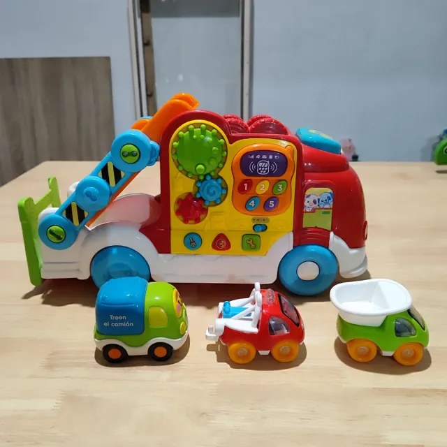 Grúa de coches VTech