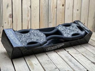 SKATE WAVEBOARD BLACK