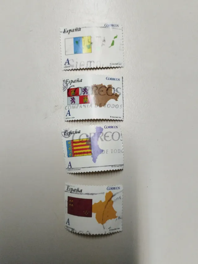 Lote di 4 francobolli Spagna